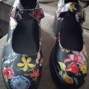 Floral Mary Jane Platform Shoes - Black with Multicolor Flowers